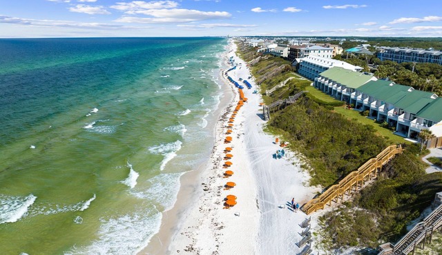 Playing Hooky - Private Pool and Beach Access + Bikes