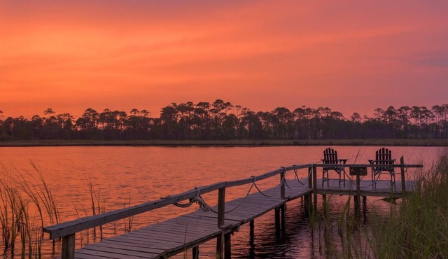 Point & Paddle Waterfront Retreat @Alligator Point