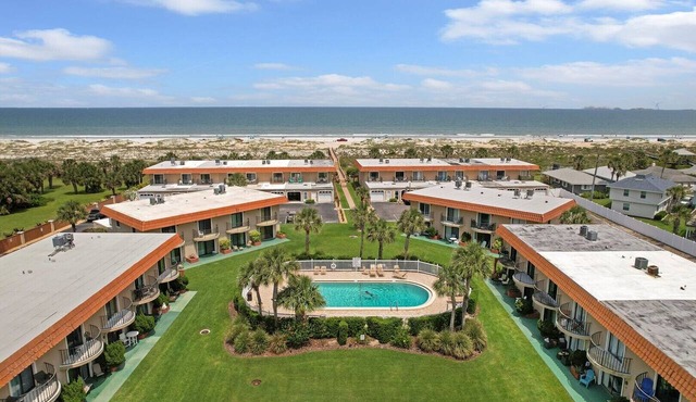 Ponce Landing 3- Ocean front 2 bedroom condo with garage