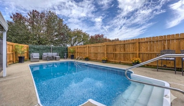Pool, Fire Pit & Grill | 15 Mins to Fort Benning