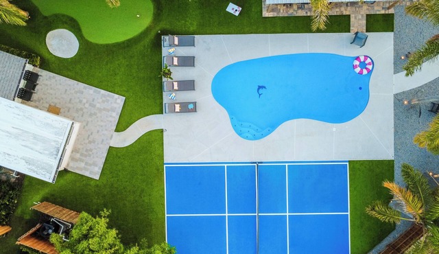 Pool, Pickleball & Putting Green Retreat