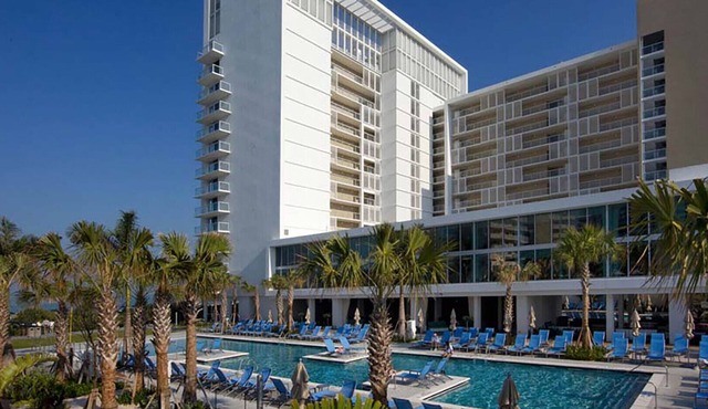 Poolside - 3 Bedroom - Marriott's Crystal Shores - Full Resort Access