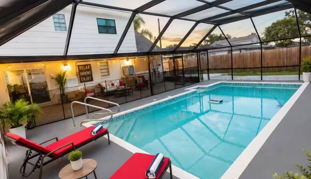 Private Pool Access Peaceful Retreat