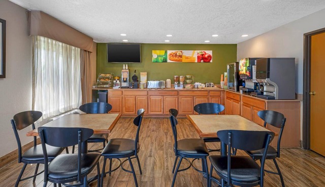 Quality Inn Los Lunas - Albuquerque South