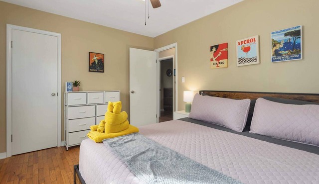 Ranch Style Home Sleeps 8 Fenced yard+Mins to MAJOR INTERNATIONAL SPORTING EVENT