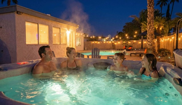 Refreshing Pool Hot Tub Game Room Sleeps 11