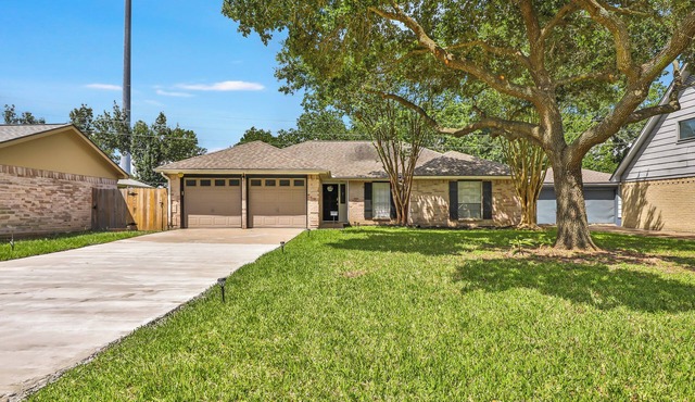 Relaxing 3 Bed/2 Bath Home in Klein, TX