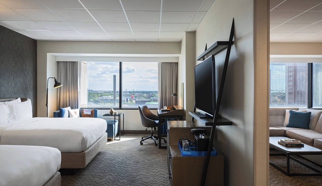 Renaissance Toledo Downtown Hotel