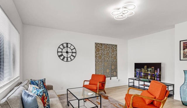 Rent 2/1 in Fort Lauderdale -