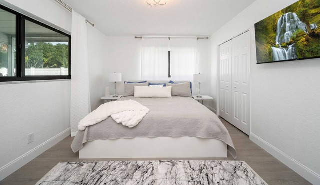 Right at the Beach Miami Florida Luxury Renovated Villa Pool Gated community