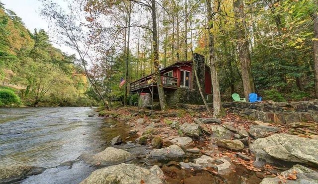 River Haus - Riverfront cabin on the Chattahoochee