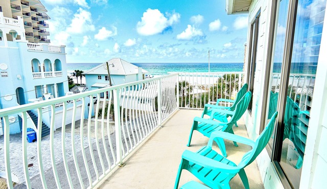 SALE-73% JUL27-AUG2‼️BEACH HOUSE-POOL, GULF VIEWS, 7BR, 4BA, 2KITCHENS, SLEEPS 23
