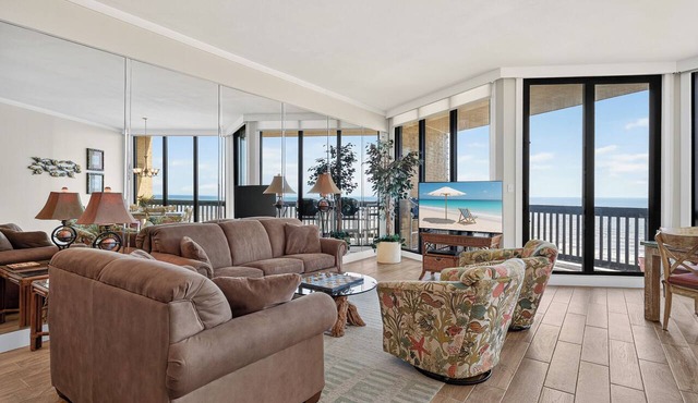 Sandpiper Condominiums 1209, Panoramic Gulf Views w/direct access to Mustang Island/Port A beaches.