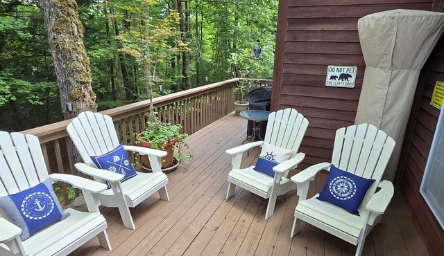 Sapphire Sky Cabin - Walk to Fairfield Lake/Resort Amenities