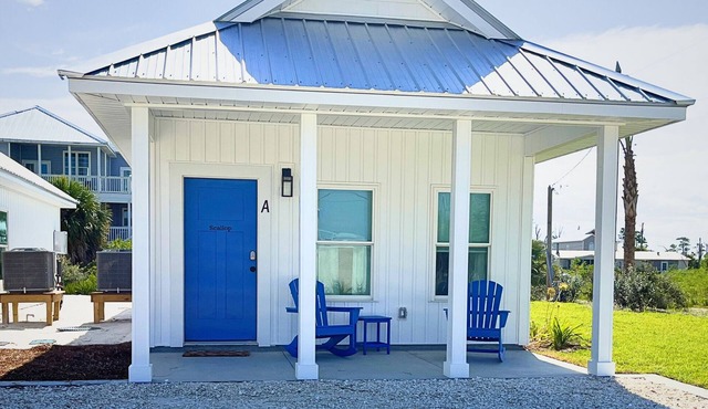 "Scallop Cottage" is a pet friendly, 2 bed, 1 1/2 bath unit accepting 5 guests. Pool Coming 2025!