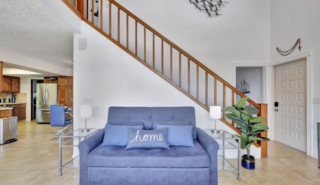 Scenic Waterfront Getaway – Private Stay