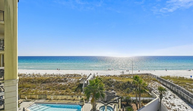 Seacrest 501AB is a Gulf Front 3 BR on Okaloosa Island by RedAwning