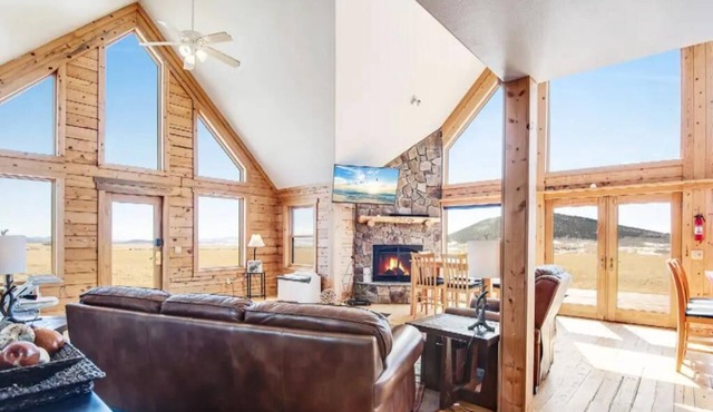 Secluded Cabin W Hot tub, Views & 159 Acres for ATV Riding!