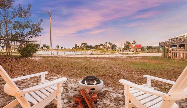 Serene Bayfront, 2 King Suites, Kayaks, Fishing