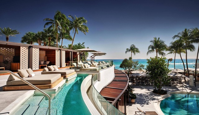 Signia by Hilton Diplomat Beach Resort