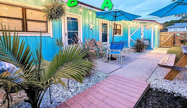 Sleep 6 comfortably, steps from the Beach!