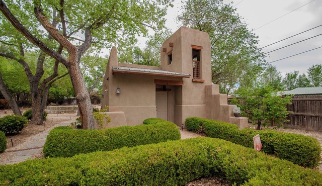 South Foxfire Casita @ SantuaRio Grande-Quintessential New Mexico Casita+Firepit