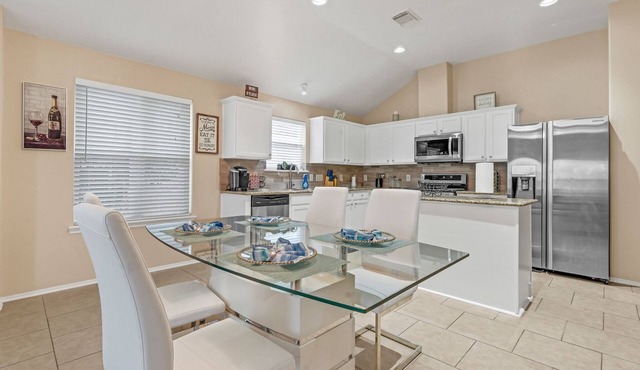 Spacious 3BR Spring TX Home, Office, EV Charger, Patio, Pet-Friendly