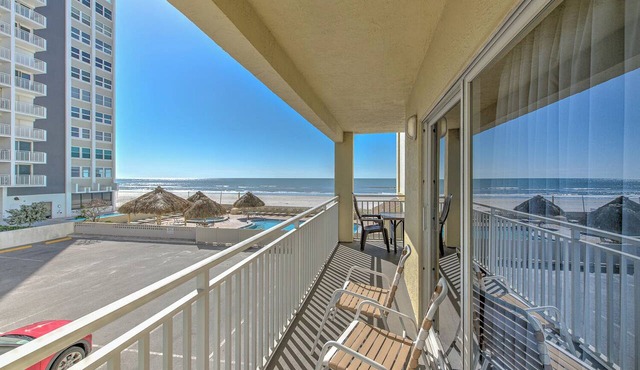 Spacious Anglers Cove 103 Sleeps 10. 3 Bed/3 Bath Redington Shores