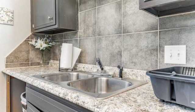 Spacious & Convenient El Dorado Apt #5 in El Dorado