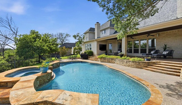Spacious Ranch Retreat w/Pool & Outdoor Living