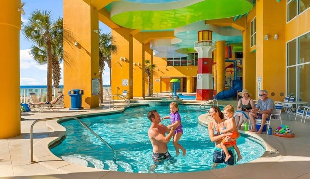 Splash Resort 1406E~Beachfront~Free Beach Chairs~Crib-Fireplace