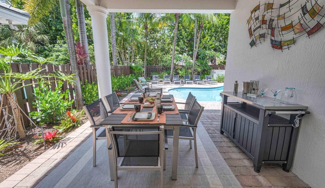 Steps From the Beach Heated Pool Sun Key Game Room Resldences
