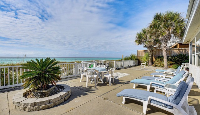 Steps to Sand! PCB Haven w/Furnished Outdoor Area