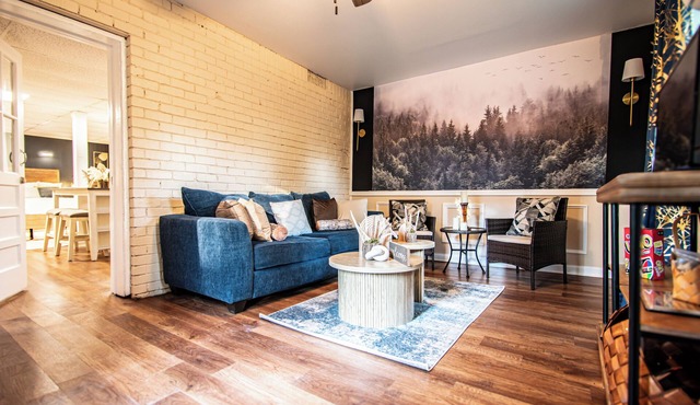 Stone Mountain retreat w/private entry, rustic charm & near local sights!