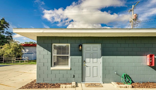 Studio Apartment in Winter Haven, FL