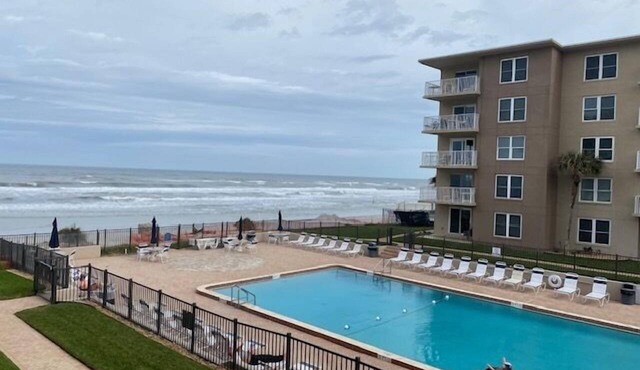 Sunrise view over the ocean in this direct ocean front complex!