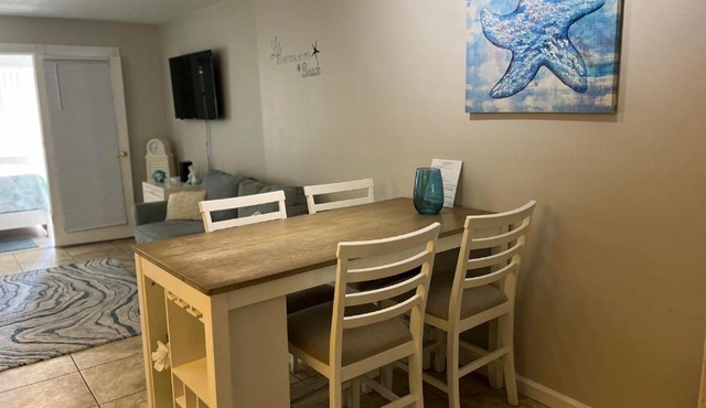 Sunset Harbor Palms - Mason Beach Retreat
