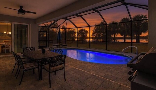 Sunset Retreat, Sleeps 6, heated salt pool