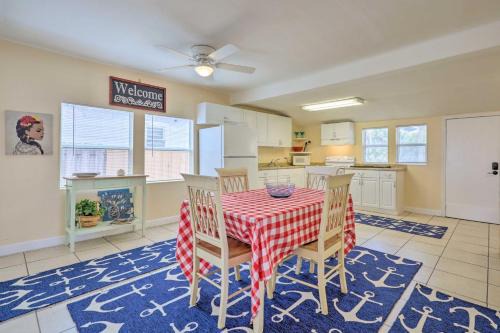 Surfside Oceanfront Cottage w/Beach Access!