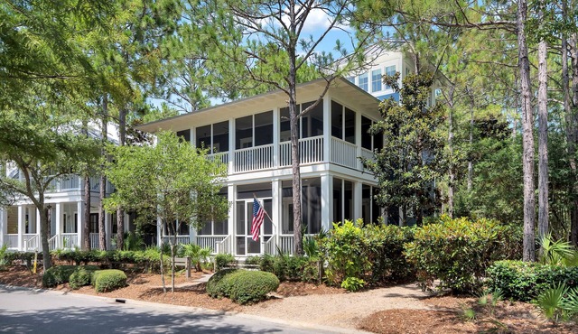 Sweet Liberty | Steps to Camp WaterColor Pools, Bikes + Golf Cart