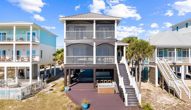 Sweetwater Villa: 4th of July week available as a Friday or Saturday check in!
