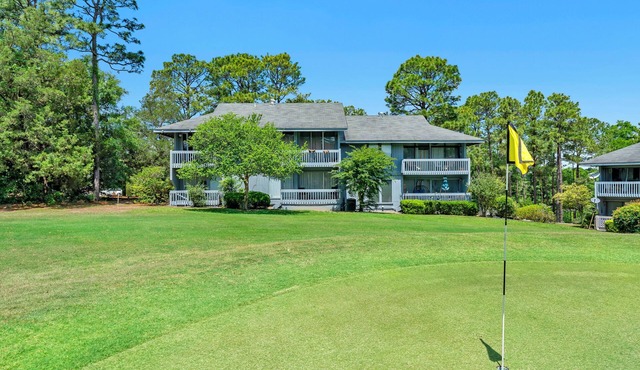 The 19th Hole Hideaway/Golf Course Views/Newly Renovated