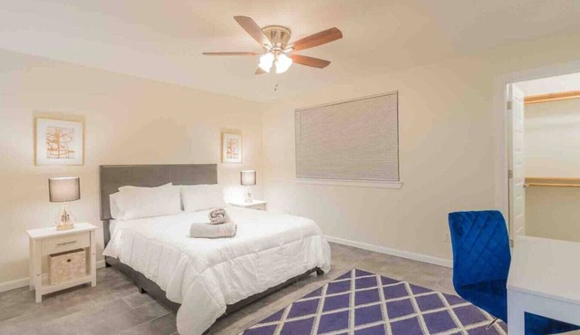 ⛰The Aspen King Size Bed Fast WiFi Central Comfy💎