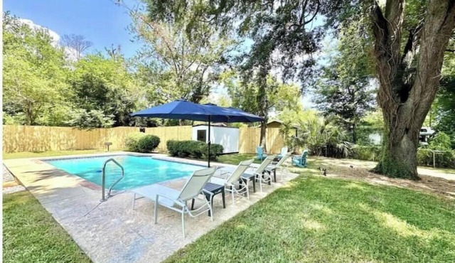 The Poolside Paradise Retreat