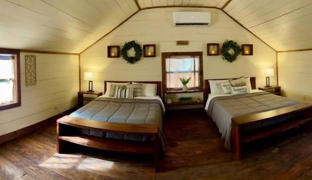 Tiny Home Vacations Resort in Denison