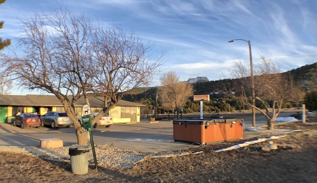 Tower 64 Motel & RV Park