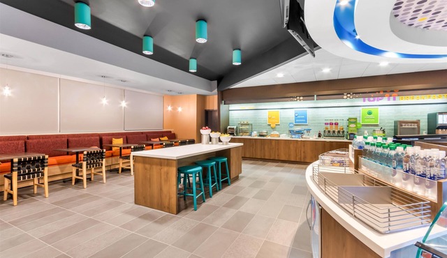 Tru By Hilton Pensacola I-10 North Davis Highway
