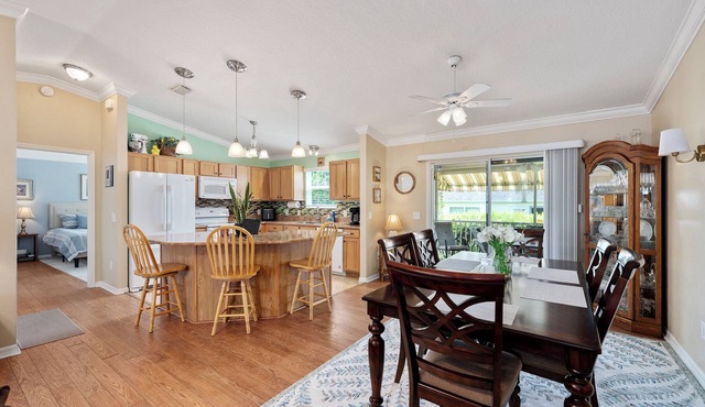Twisted Palms - 3/2 Dog Friendly w/Golf Cart in The Village of Amelia
