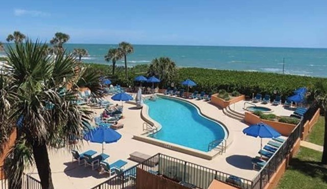 Two Bedroom Ocean Front Condo, Oceanique Resort (2105137)