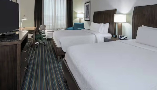 Uncover San Antonio’s Top Highlights w/a Modern Touch | Outdoor Pool Access